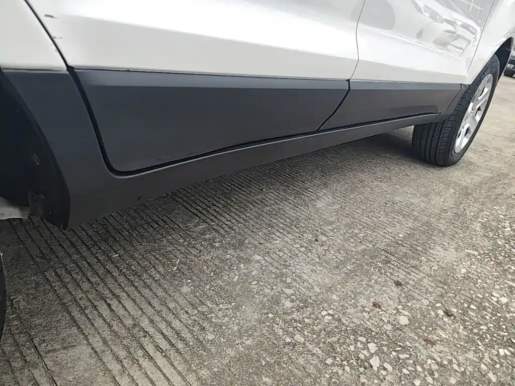 Ford Ecosport — фото 20