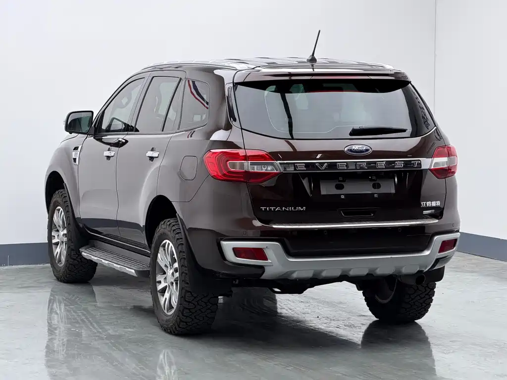 Ford Everest — фото 6