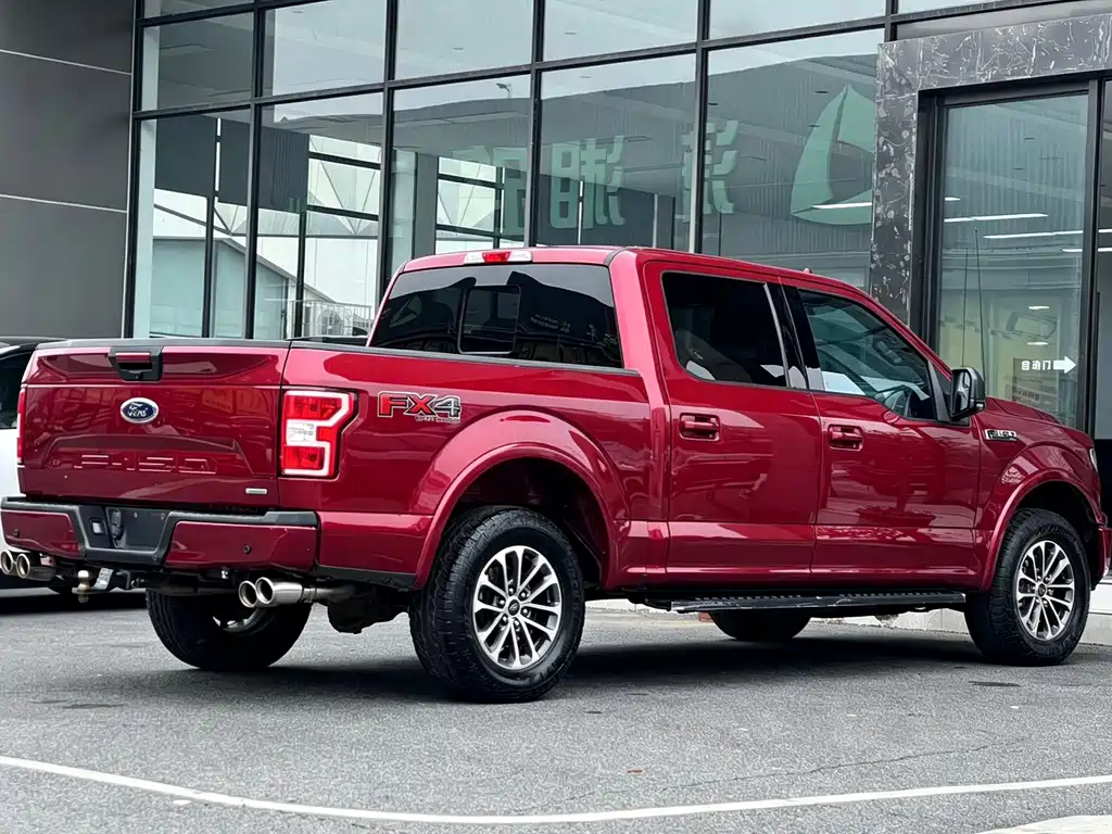 Ford F-150 Raptor — фото 7