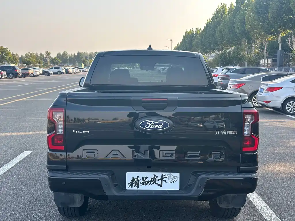 Ford Ranger — фото 14