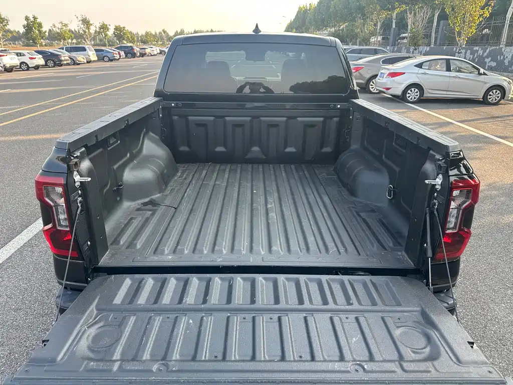Ford Ranger — фото 17