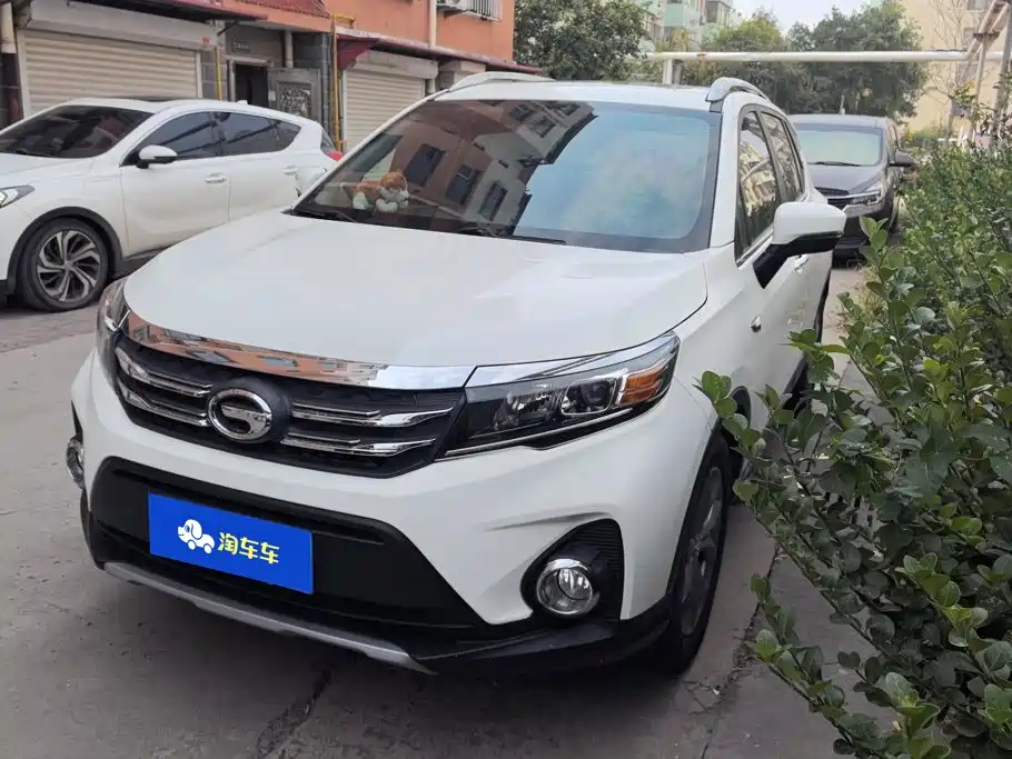 GAC Motor Trumpchi GS3 — фото 1