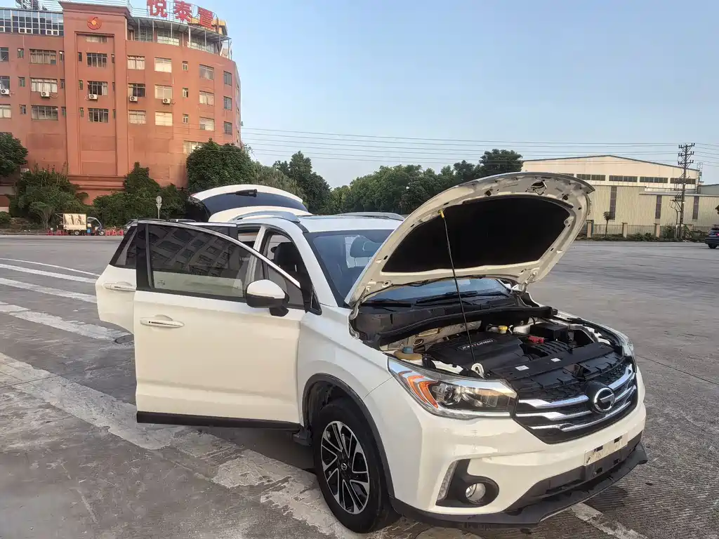 GAC Motor Trumpchi GS4 — фото 18