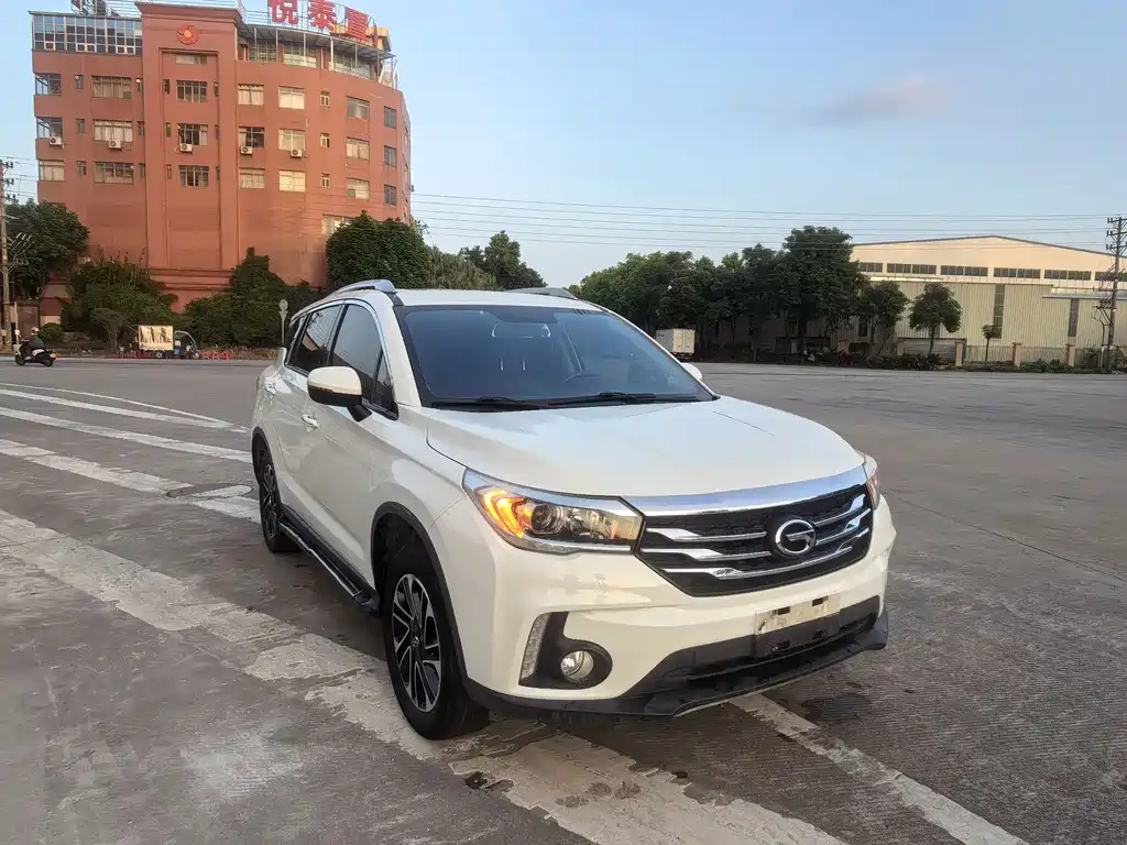 GAC Motor Trumpchi GS4 — фото 3