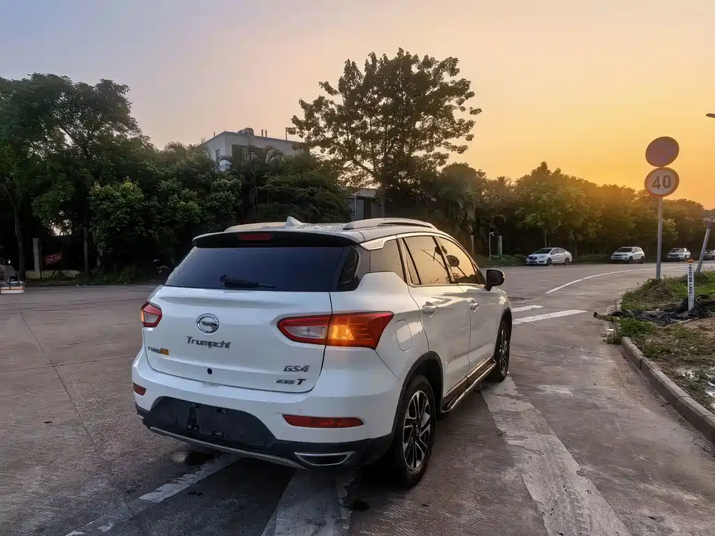 GAC Motor Trumpchi GS4 — фото 5