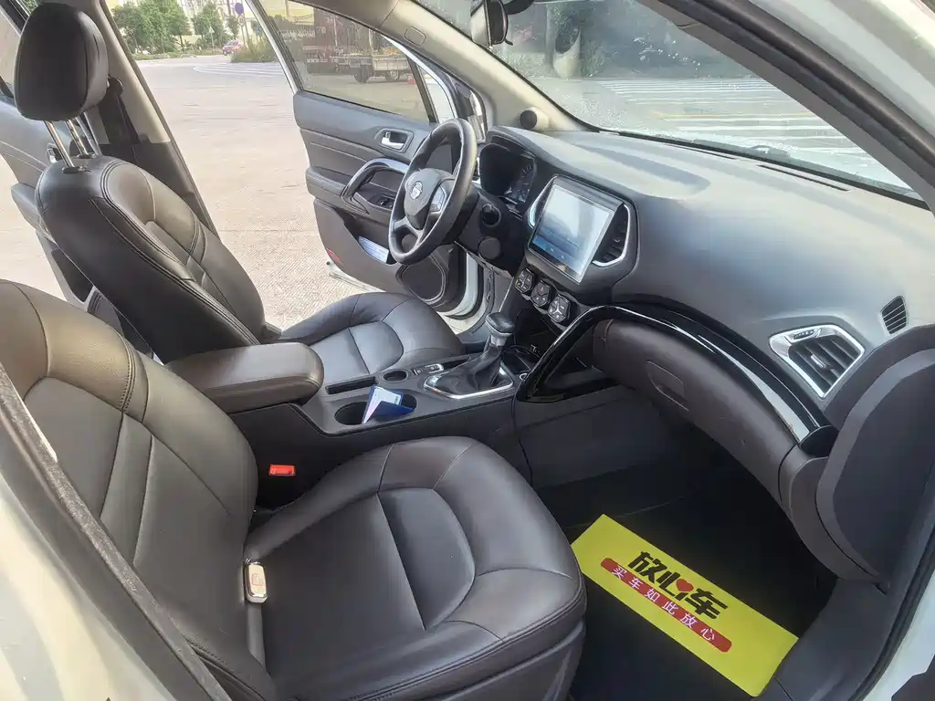 GAC Motor Trumpchi GS4 — фото 9