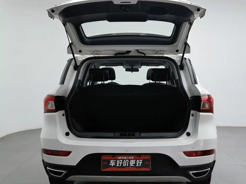 GAC Motor Trumpchi GS4 — фото 16