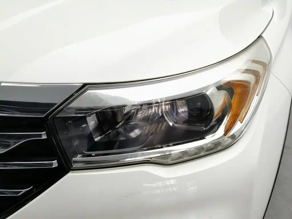 GAC Motor Trumpchi GS4 — фото 7