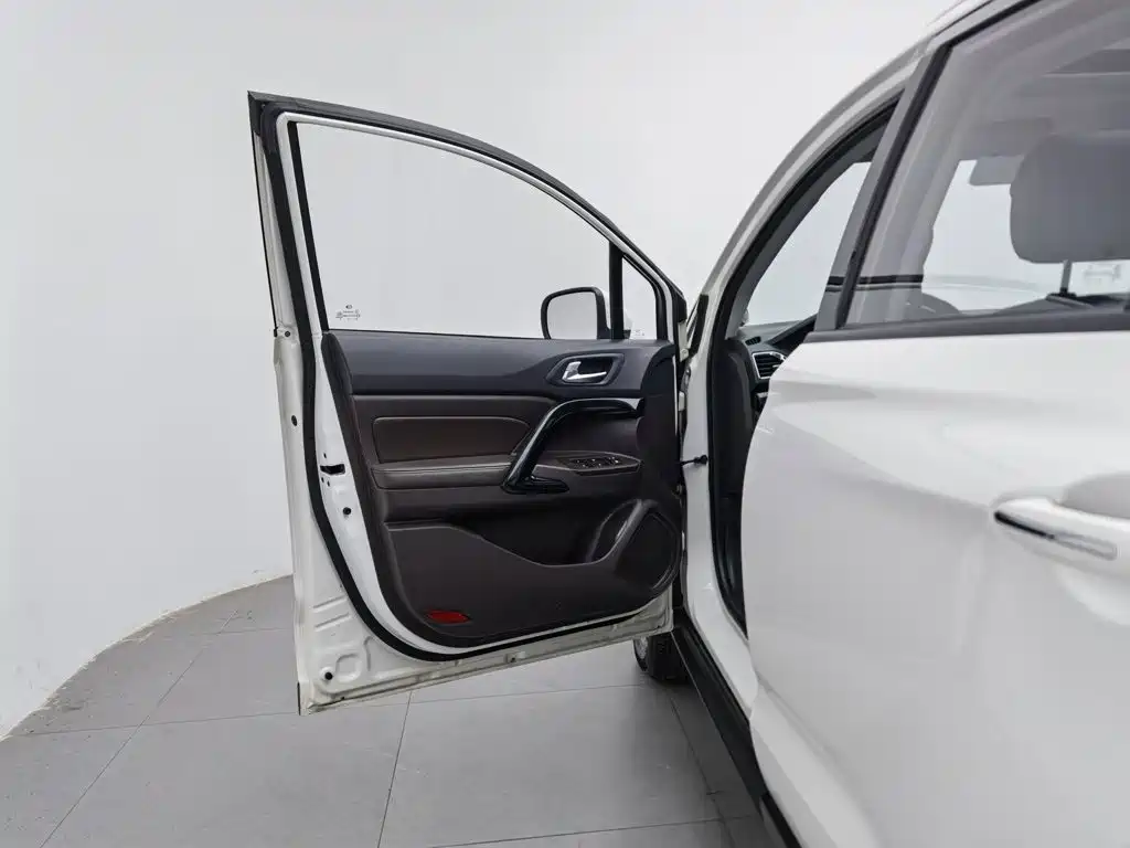 GAC Motor Trumpchi GS4 — фото 8