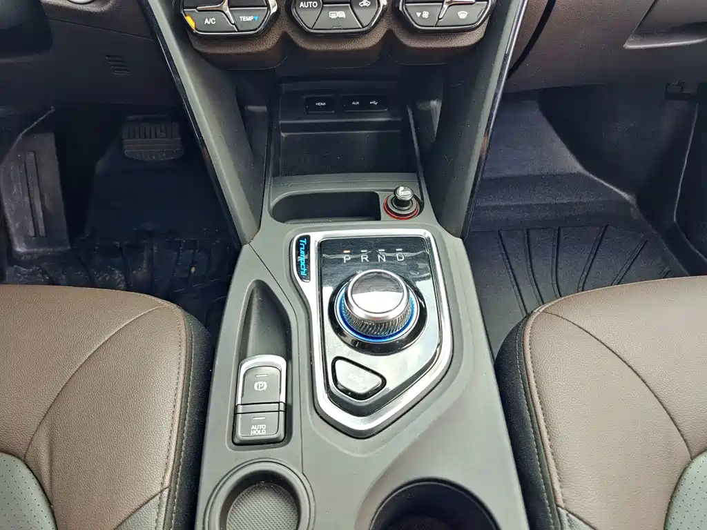 GAC Motor GS4 Hybrid — фото 26