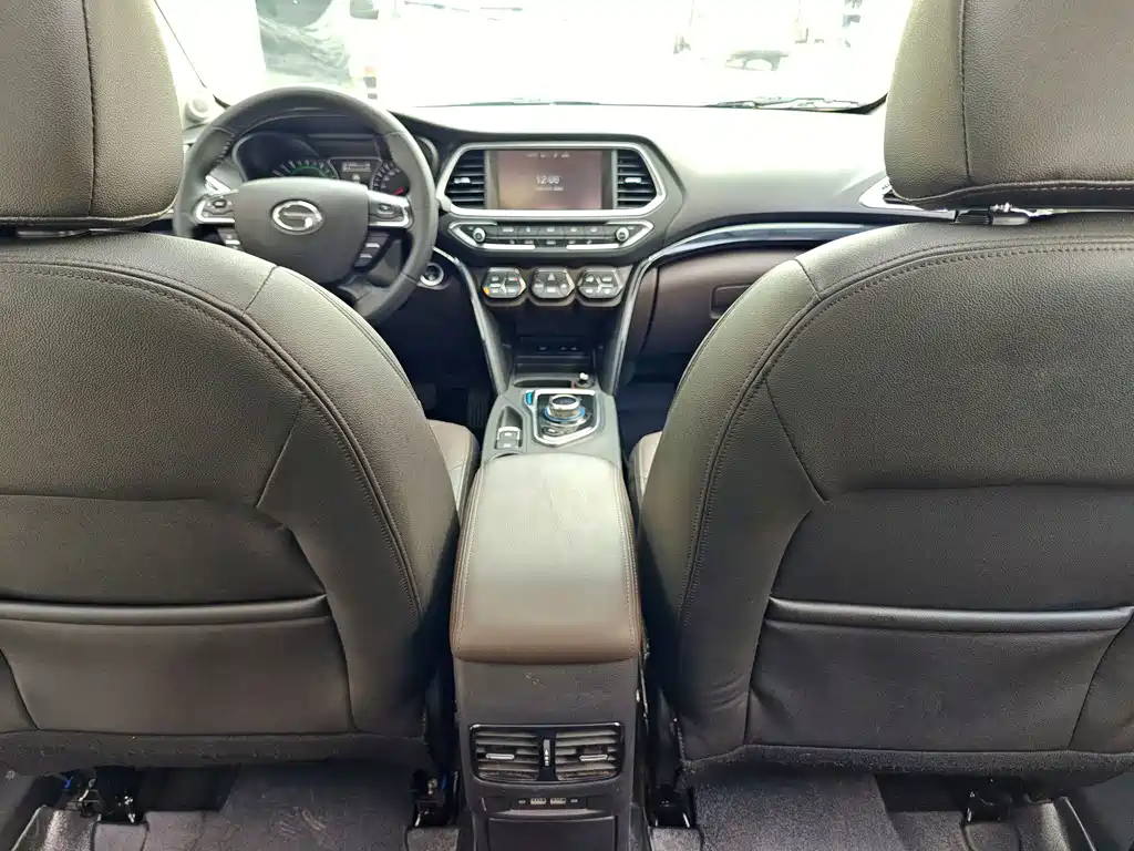 GAC Motor GS4 Hybrid — фото 27