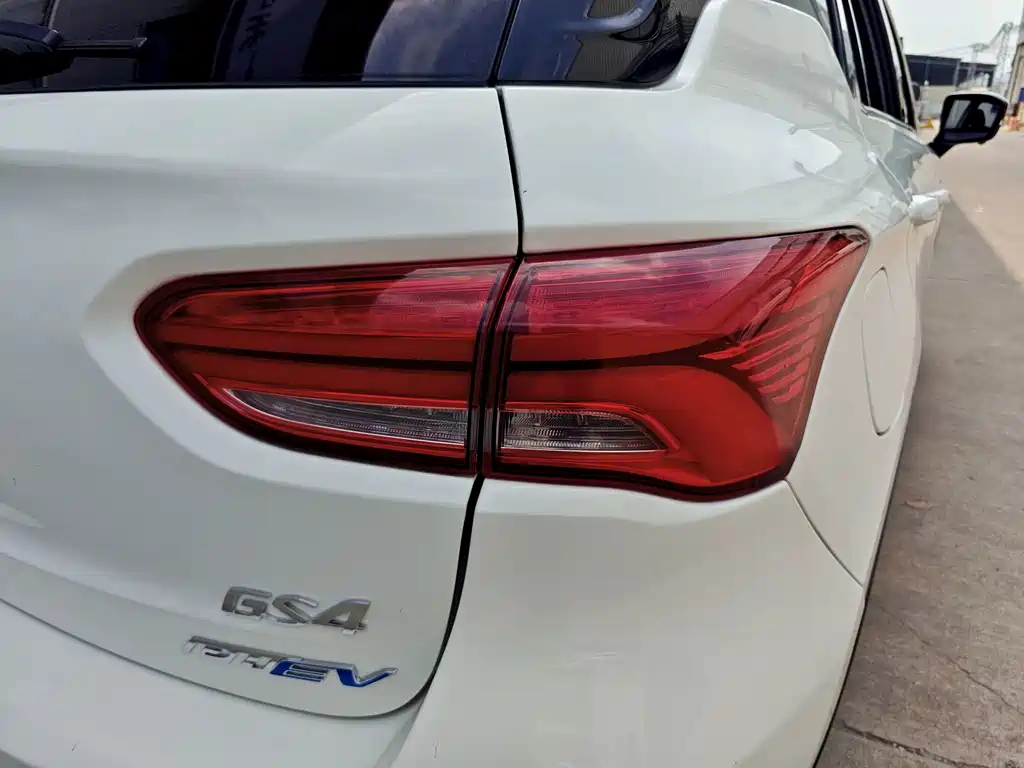 GAC Motor GS4 Hybrid — фото 37