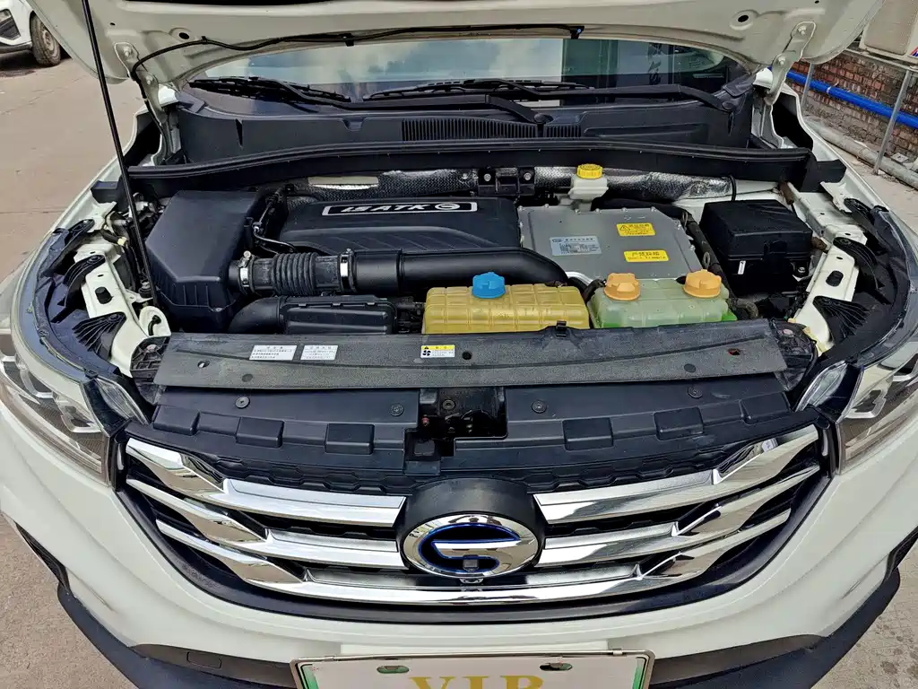 GAC Motor GS4 Hybrid — фото 38