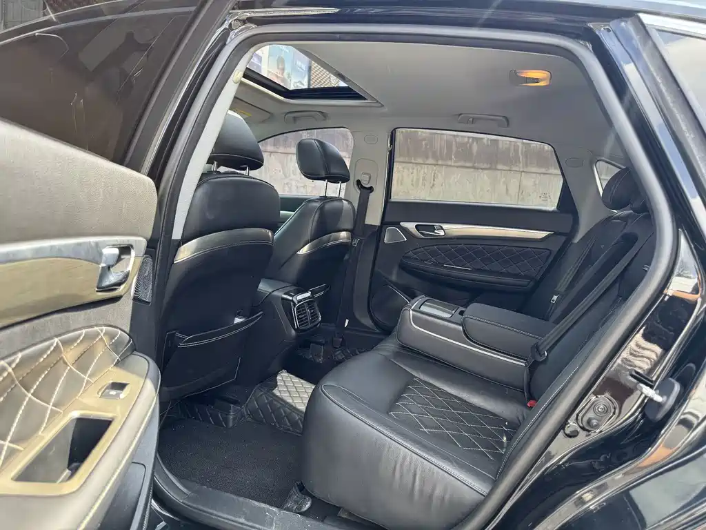 GAC Motor Trumpchi GA8 — фото 13