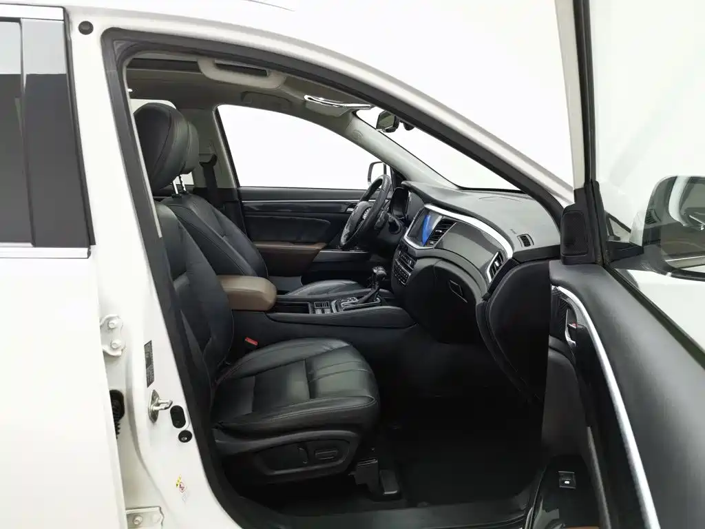 GAC Motor Trumpchi GS7 — фото 23
