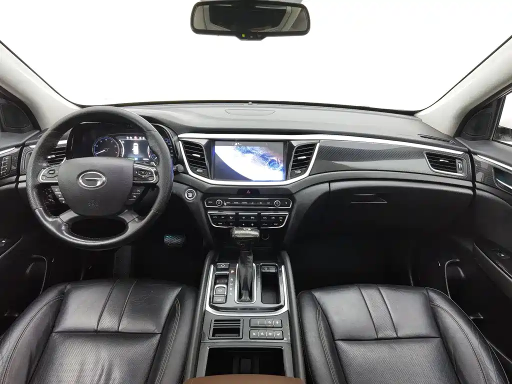 GAC Motor Trumpchi GS7 — фото 5
