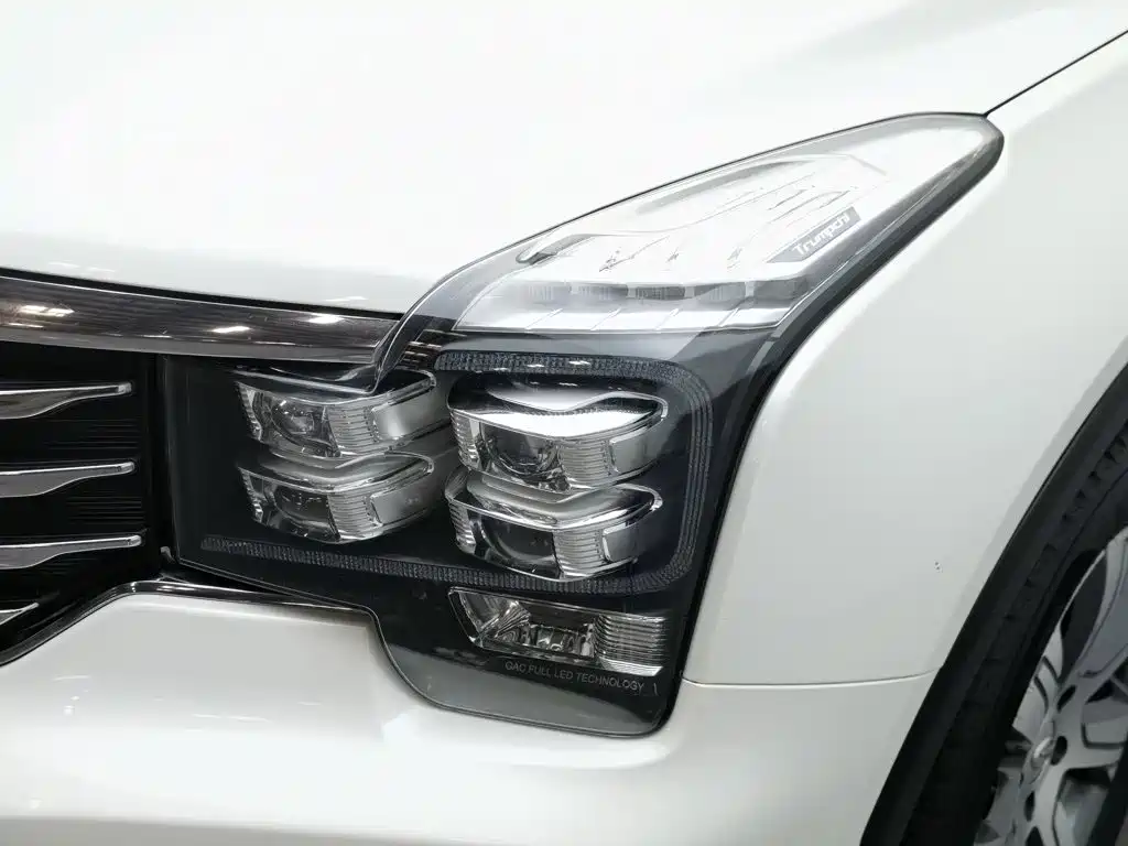 GAC Motor Trumpchi GS7 — фото 7