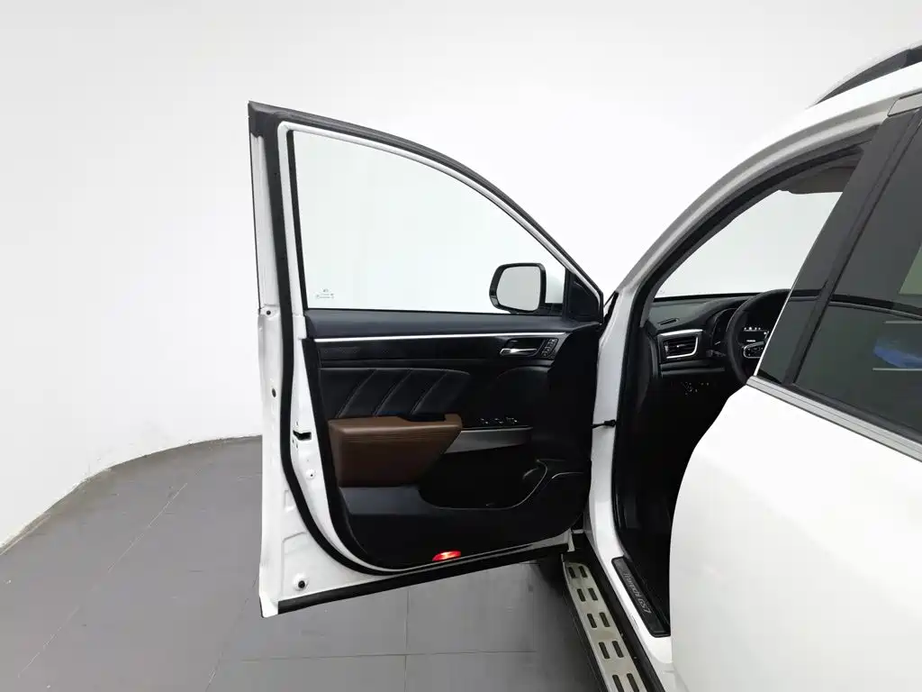 GAC Motor Trumpchi GS7 — фото 8