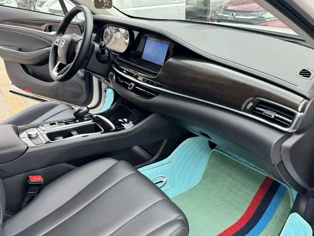 GAC Motor Trumpchi GA6 — фото 11