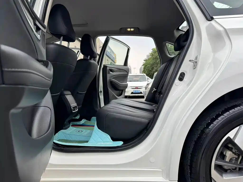 GAC Motor Trumpchi GA6 — фото 14
