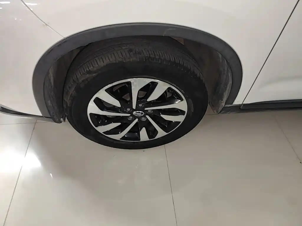 GAC Motor Trumpchi GS4 — фото 22