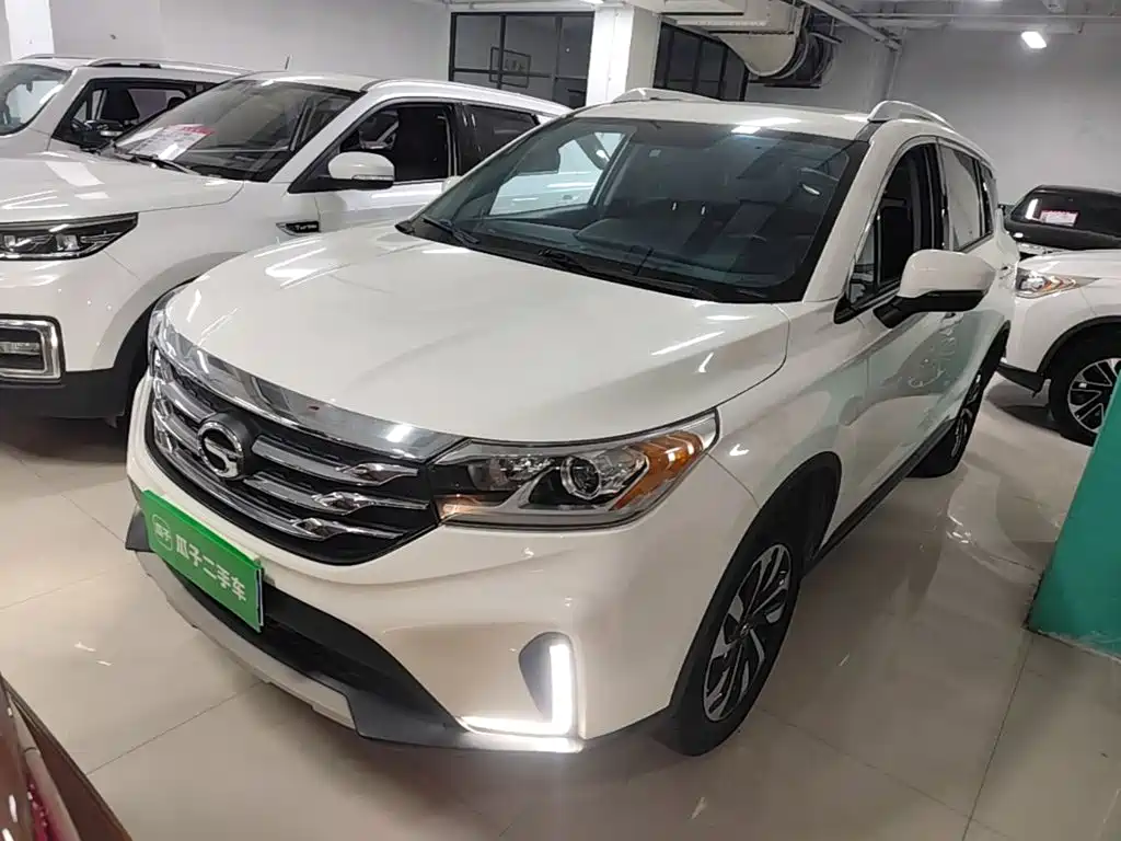 GAC Motor Trumpchi GS4 — фото 1