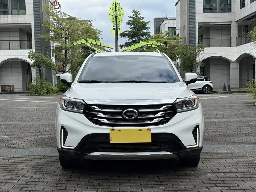GAC Motor Trumpchi GS4 — фото 2
