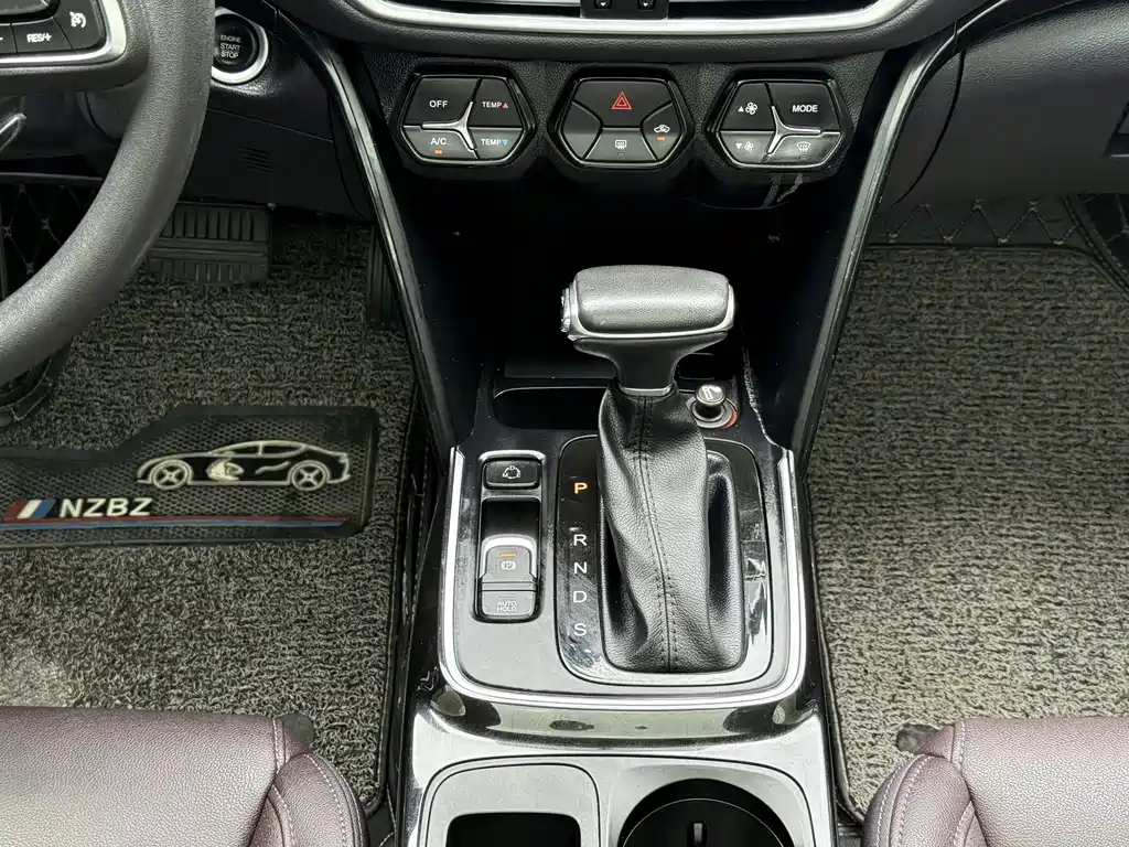 GAC Motor Trumpchi GS4 — фото 14