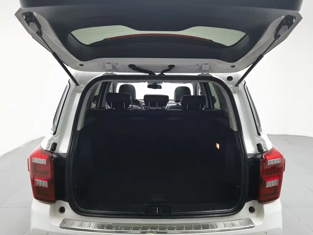 GAC Motor Trumpchi GS7 — фото 16