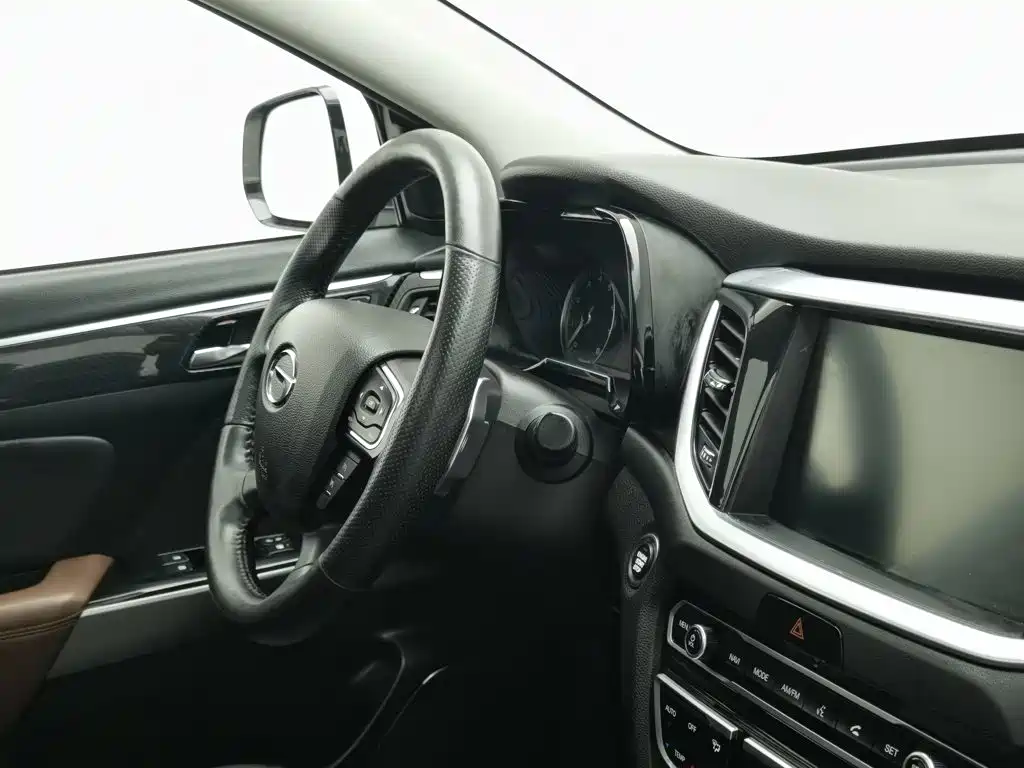 GAC Motor Trumpchi GS7 — фото 22