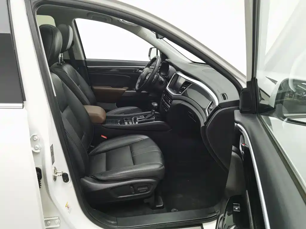 GAC Motor Trumpchi GS7 — фото 23