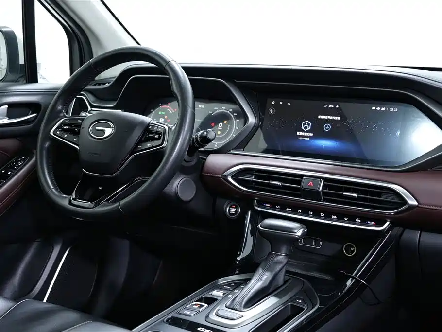 GAC Motor Trumpchi GS4 — фото 11