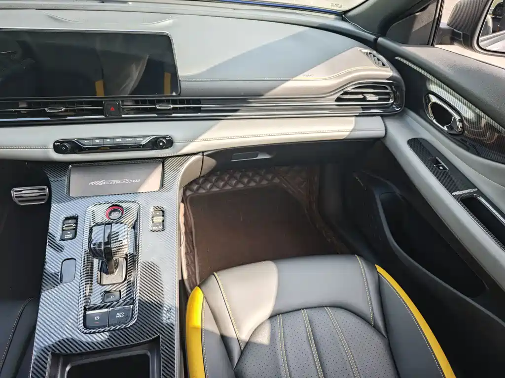 GAC Motor Shadow Leopard — фото 9