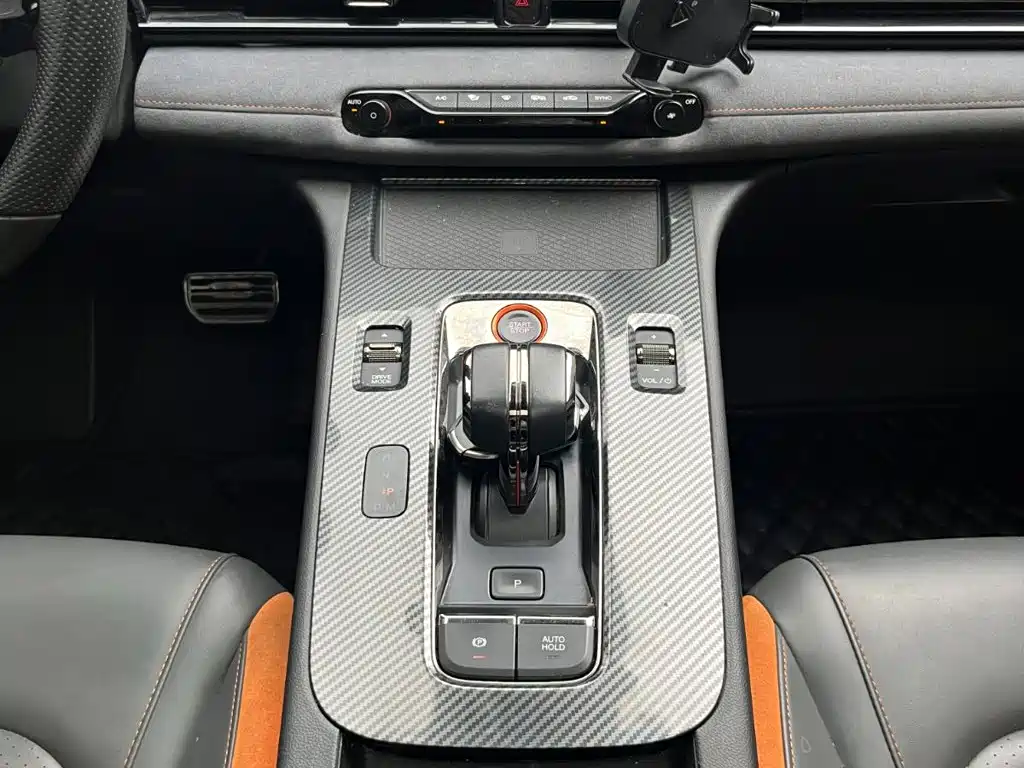 GAC Motor Shadow Leopard — фото 18
