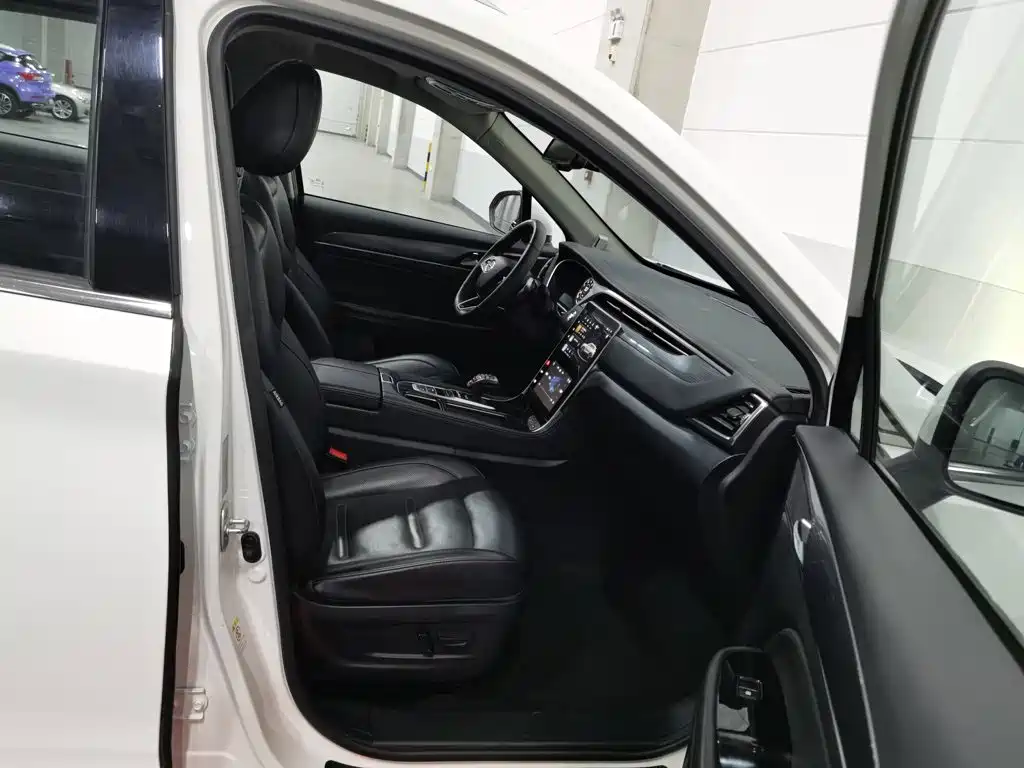 GAC Motor GS4 Plus — фото 23