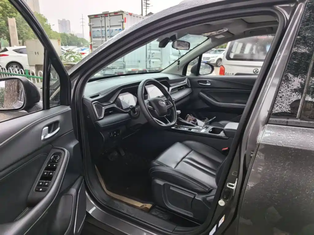 GAC Motor Trumpchi GS4 — фото 15