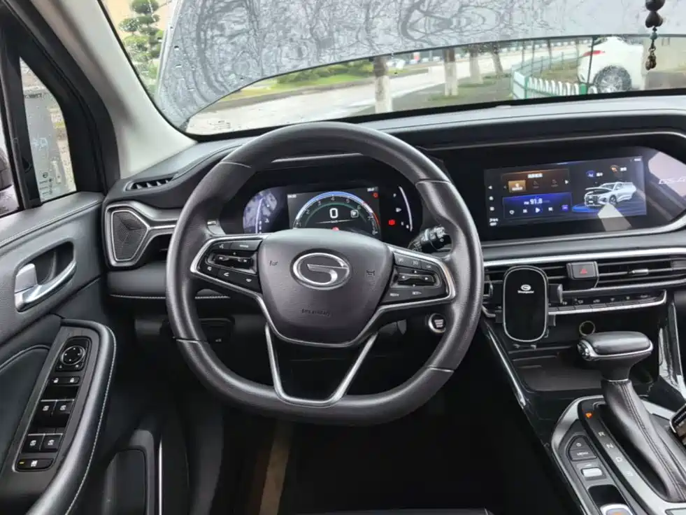 GAC Motor Trumpchi GS4 — фото 10