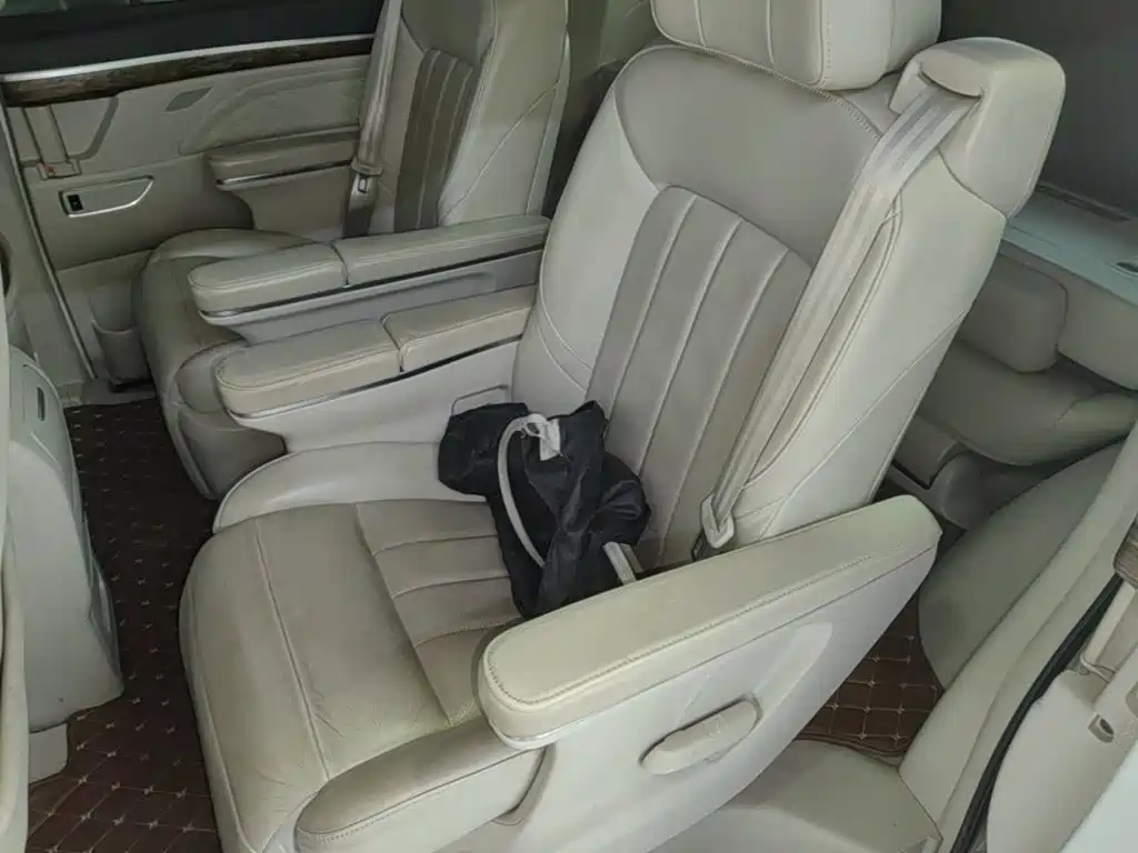 GAC Motor Trumpchi M8 — фото 16