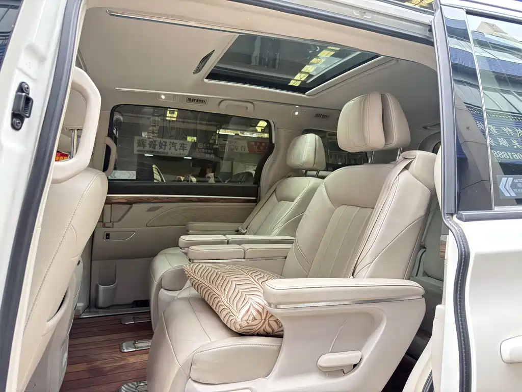 GAC Motor Trumpchi M8 — фото 9