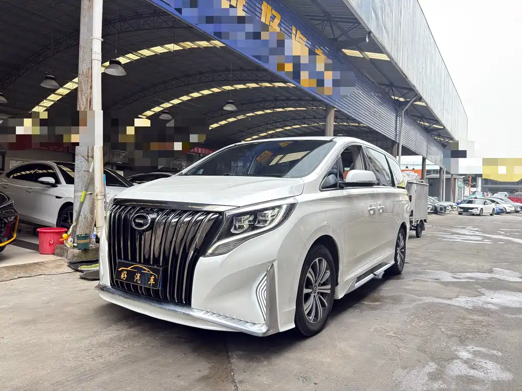 GAC Motor Trumpchi M8 — фото 1