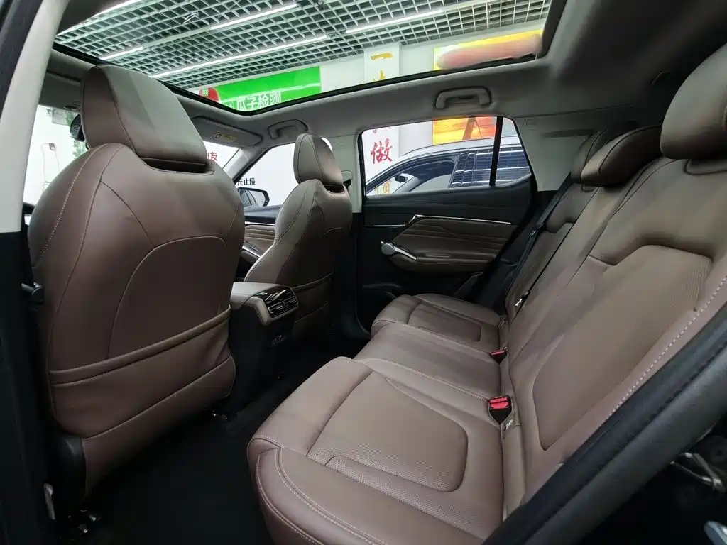 GAC Motor Trumpchi GS4 — фото 15