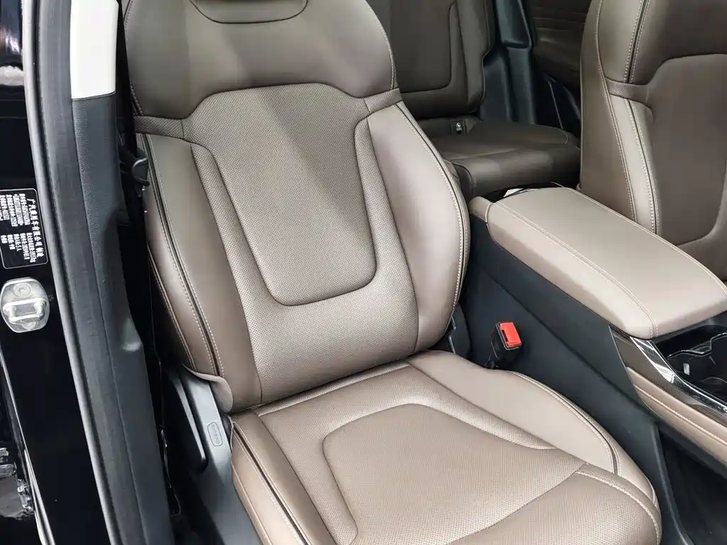 GAC Motor Trumpchi GS4 — фото 23