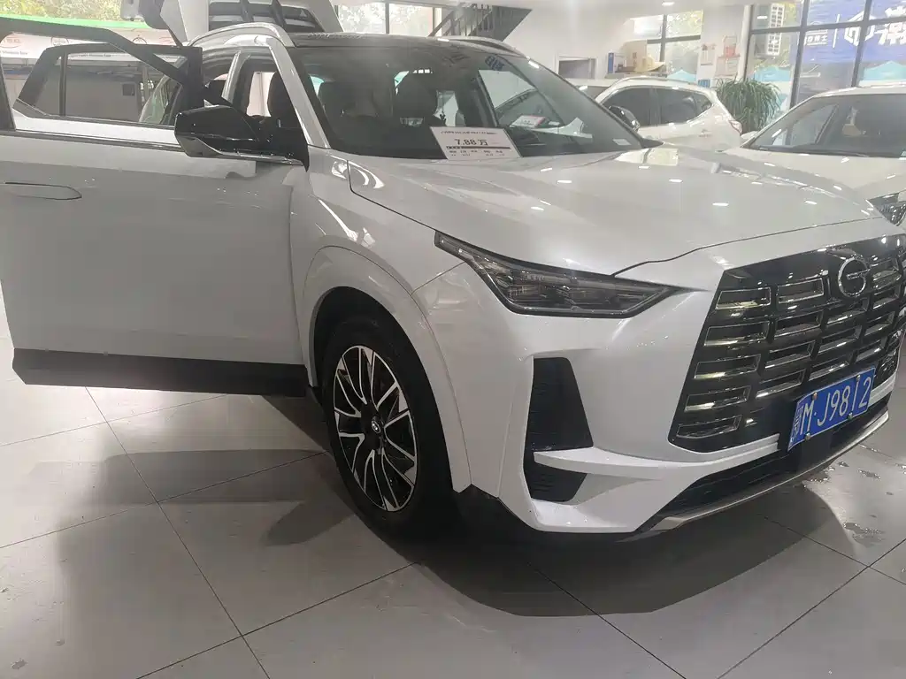 GAC Motor Trumpchi GS4 — фото 2