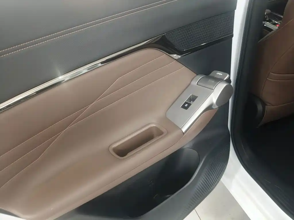 GAC Motor Trumpchi GS4 — фото 11
