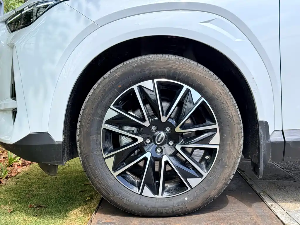 GAC Motor Trumpchi GS4 — фото 26