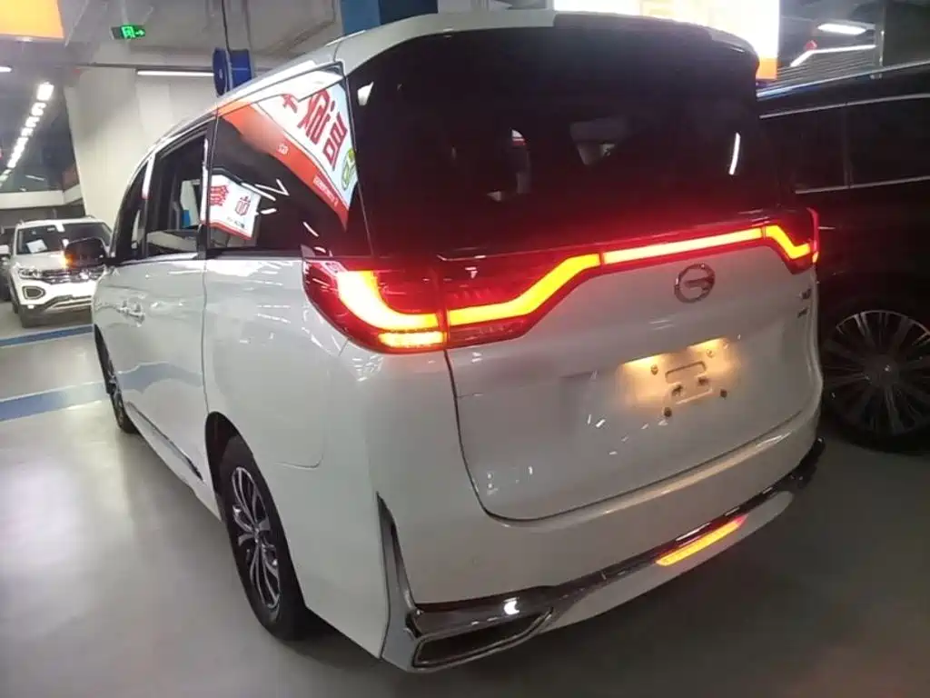 GAC Motor Trumpchi M8 — фото 4