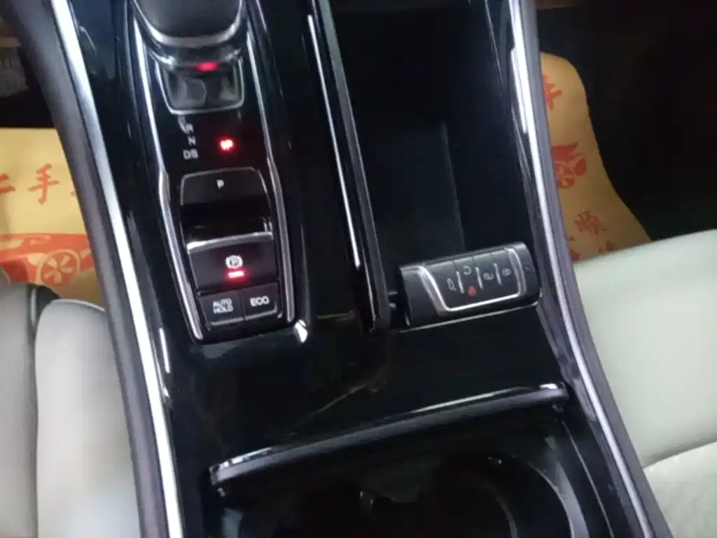 GAC Motor Trumpchi M8 — фото 8