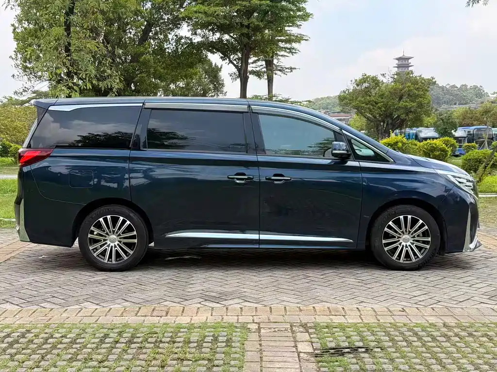 GAC Motor Trumpchi M8 — фото 4