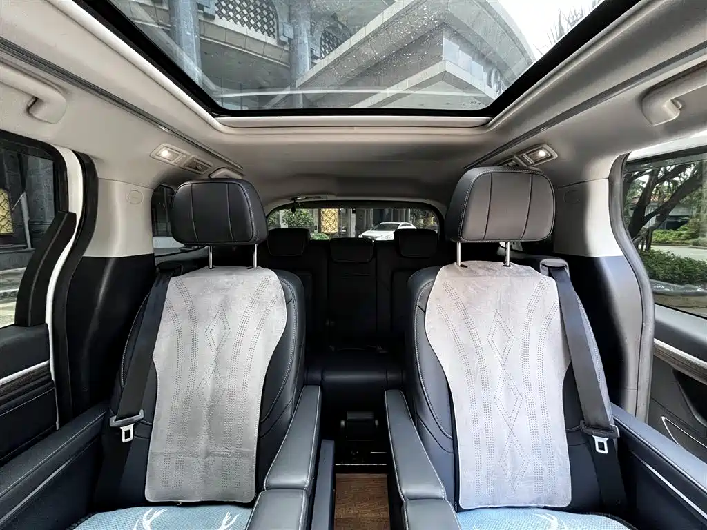 GAC Motor Trumpchi M8 — фото 14