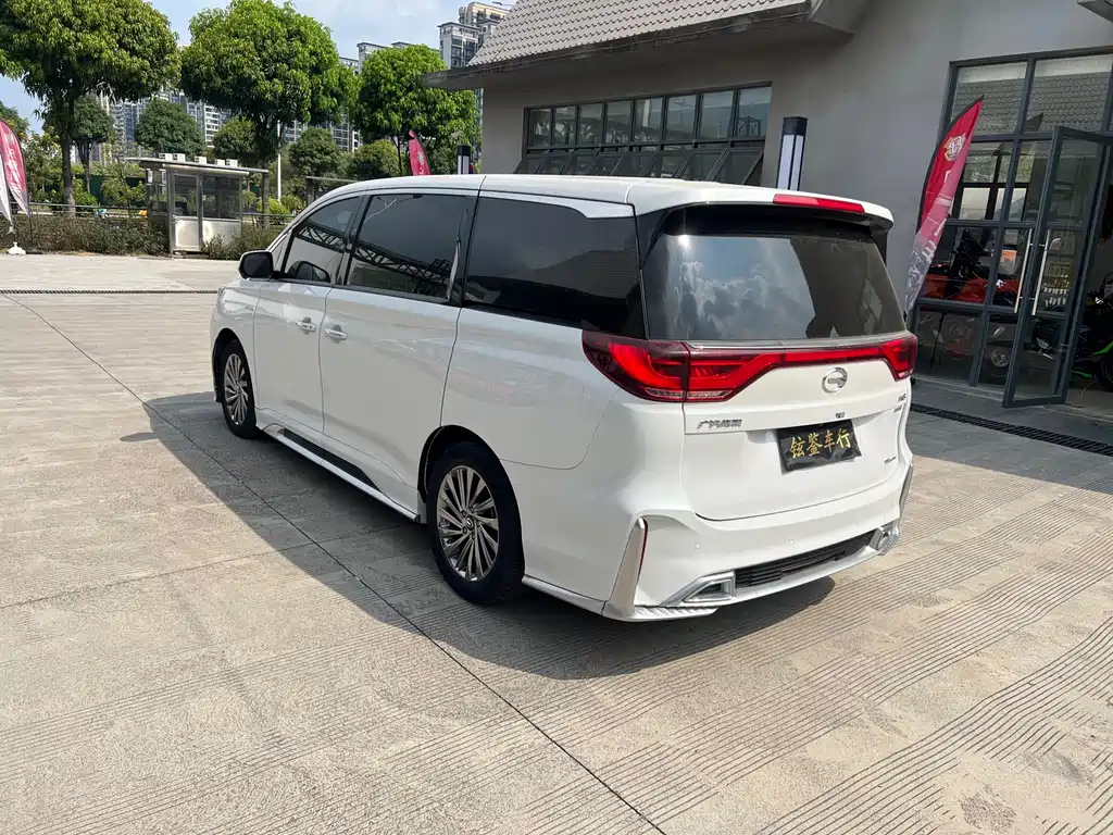 GAC Motor Trumpchi M8 — фото 14